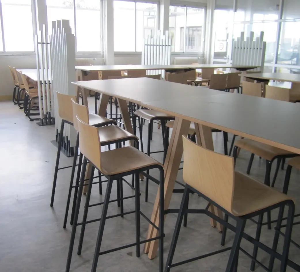 Tables restaurant scolaire